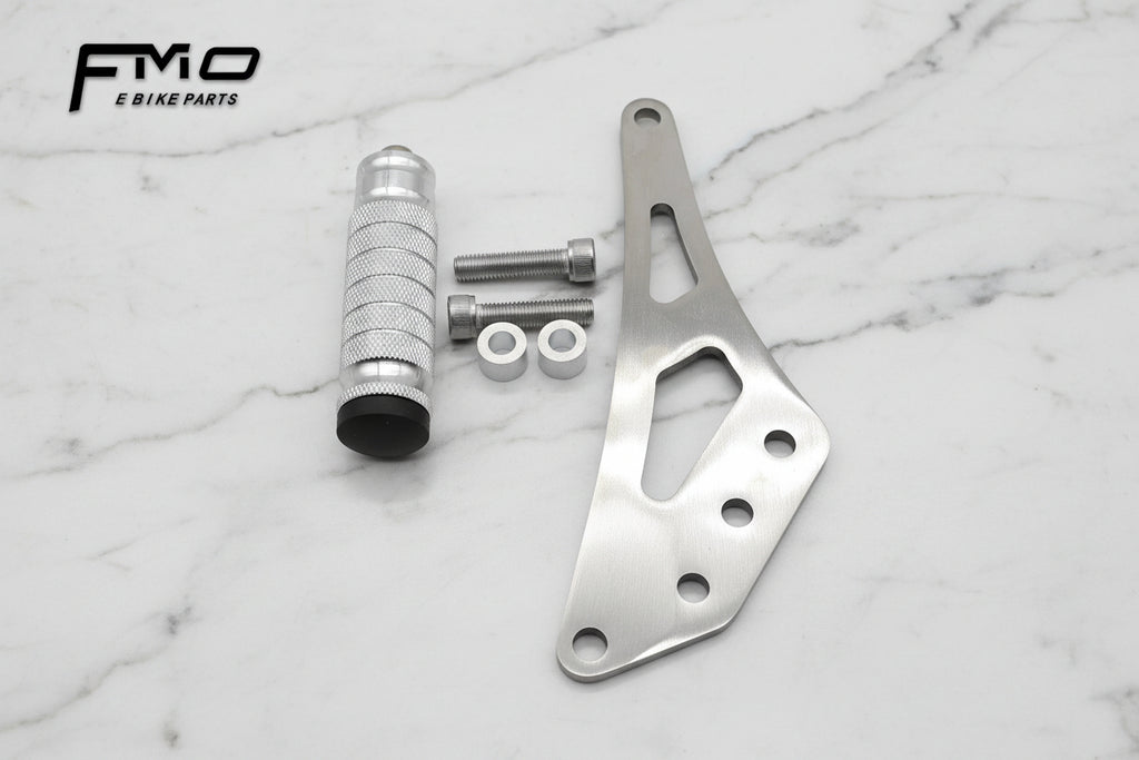 FMO Stainless Steel Right-Side Foot Peg for Sur-Ron Light Bee Stunt Bike - Foot Lock Motorcycle Accessories